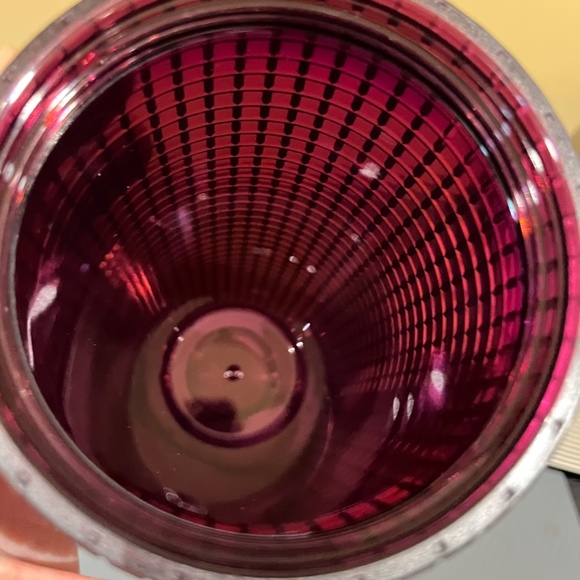 Starbucks 2020 holiday plum flat grid tumbler 24oz - Picture 7 of 8